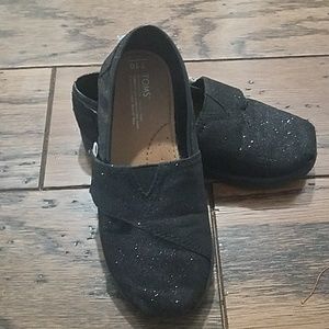 Little girls black sparkling Toms
